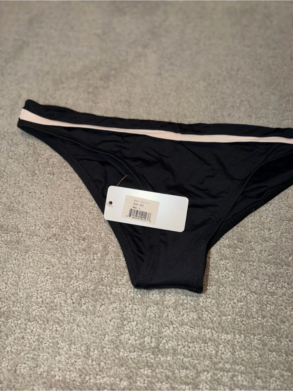 New L SPACE Black and Cream Bikini Bottom Swimwear Size L